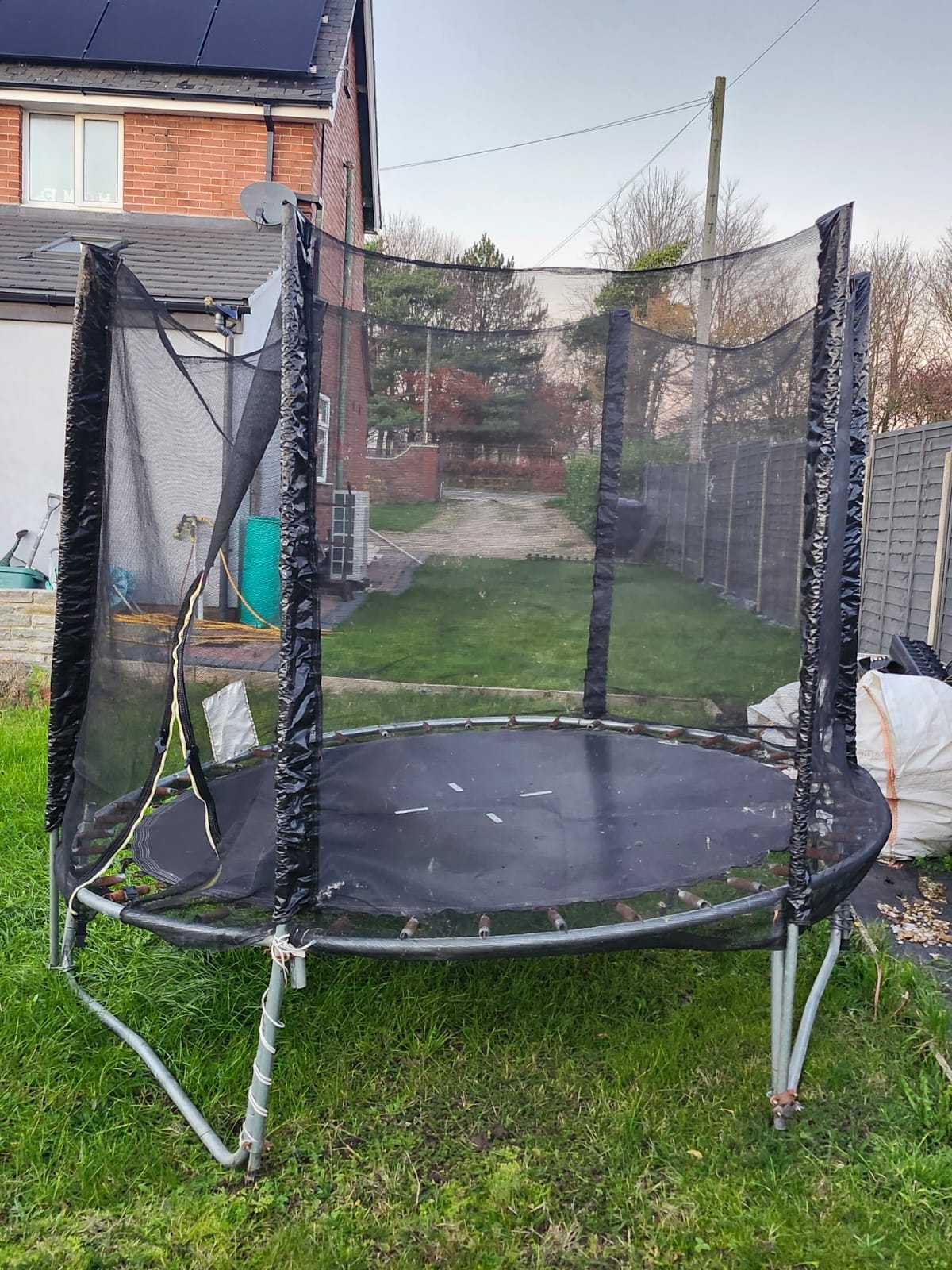 Trampoline