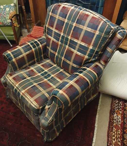 Arm chair, comfy, good condition, tartan fabric, on wheels