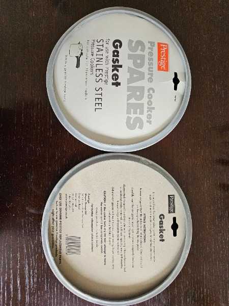 Pressure cooker gasket
