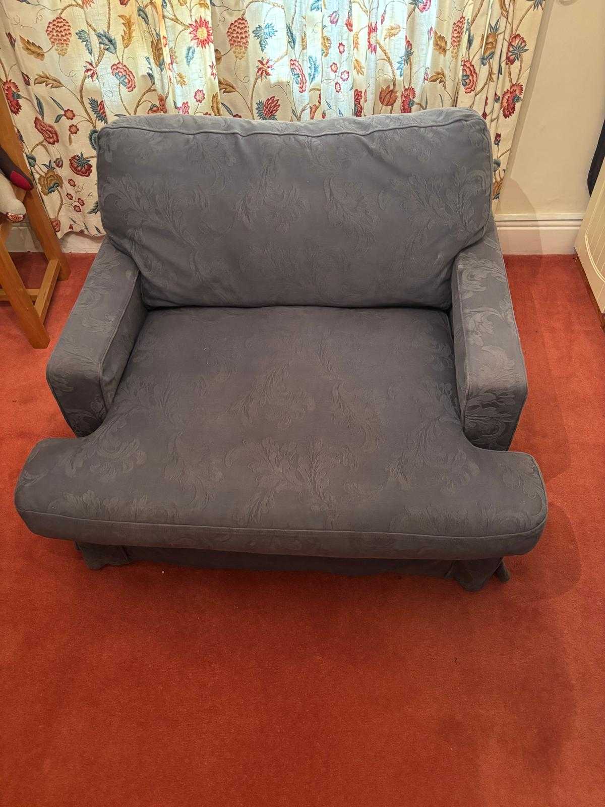 Arm chair