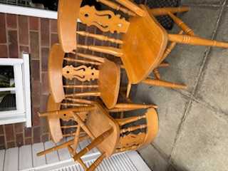 4 wooden dining chairs