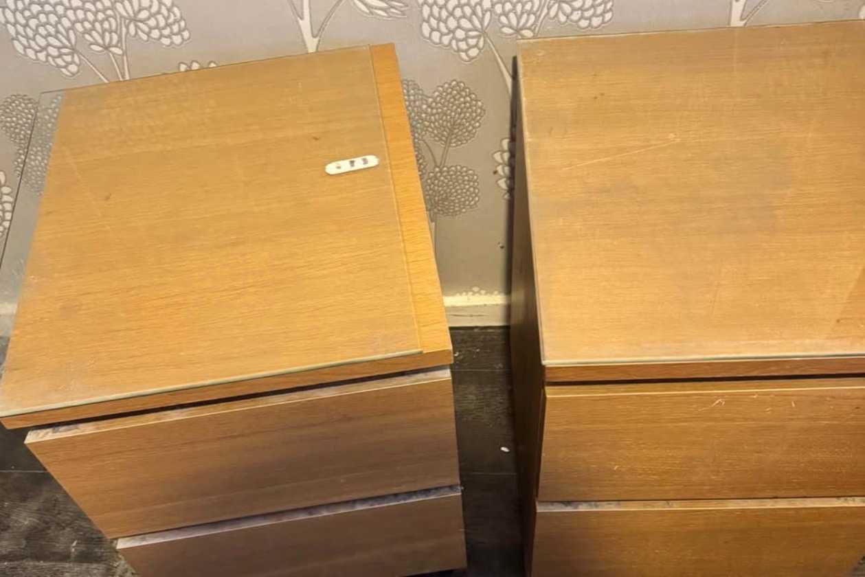 2 x bedside cabinets