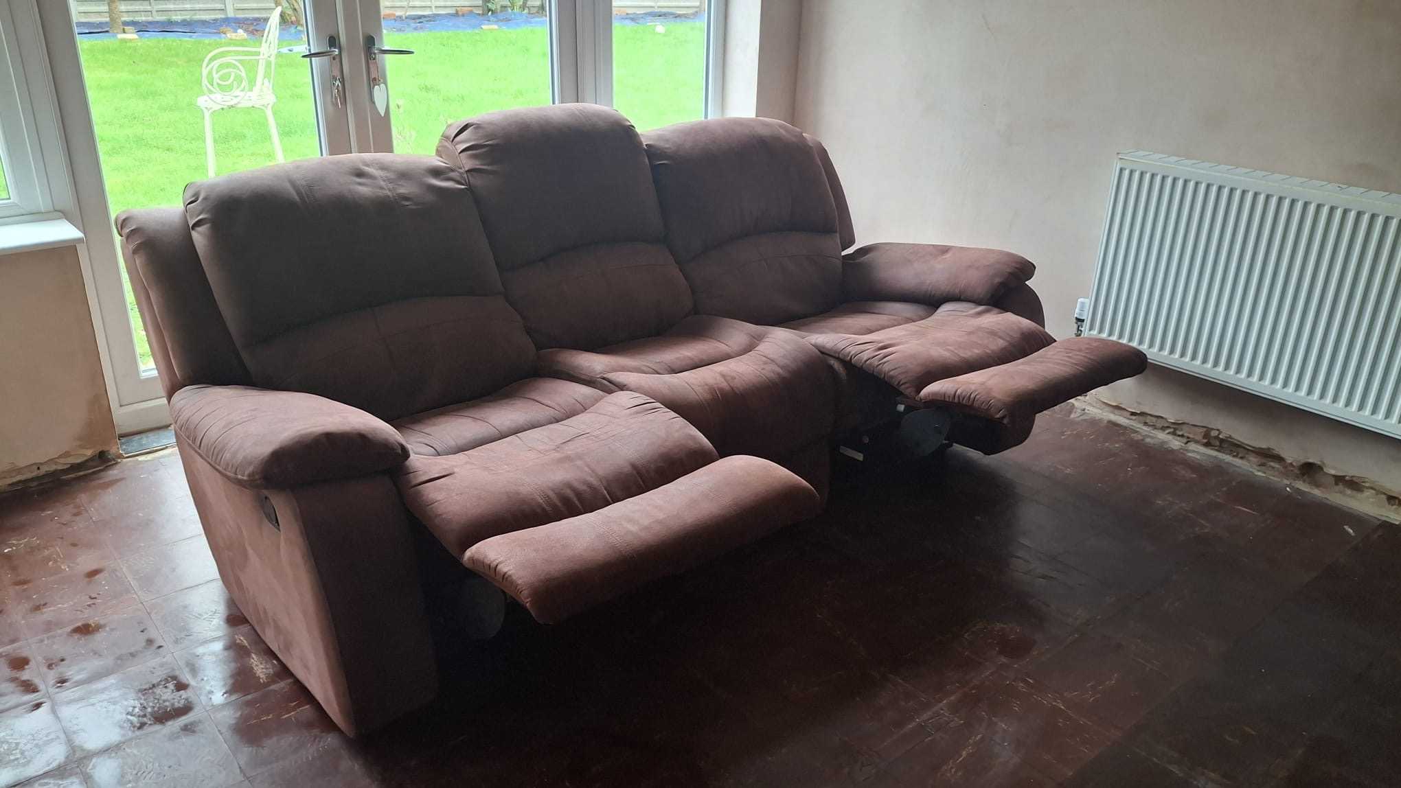 3 Seater Duel Reclining Sofa