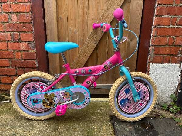 Girls bike