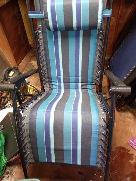Two folding garden lounge seats
