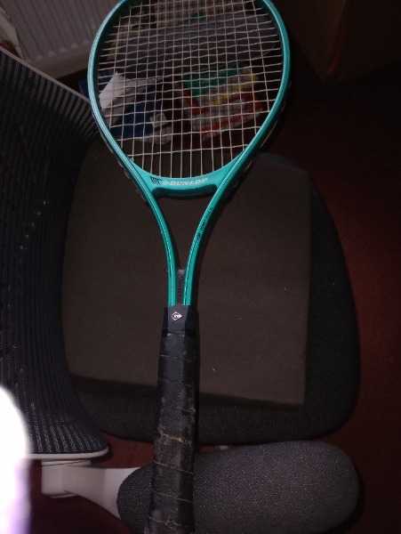 Dunlop raquet