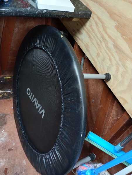 Mini trampoline