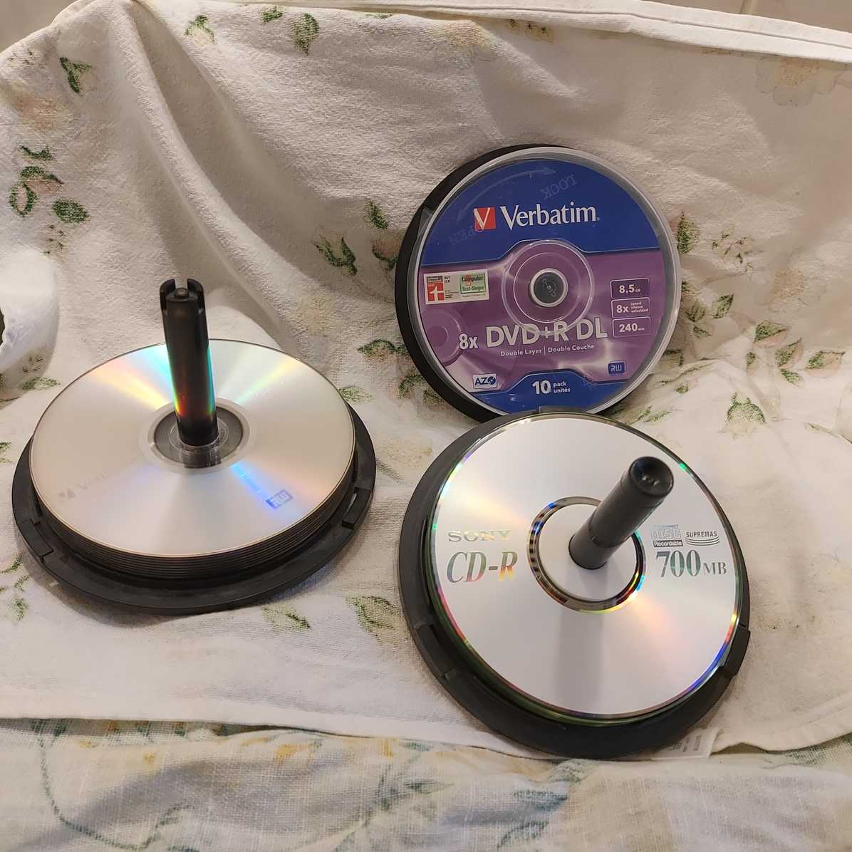 CD-R and DVD-R unused disks