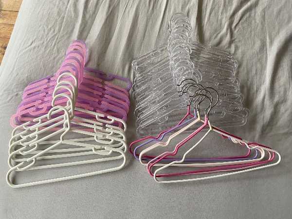 Children’s Clothes Hangers